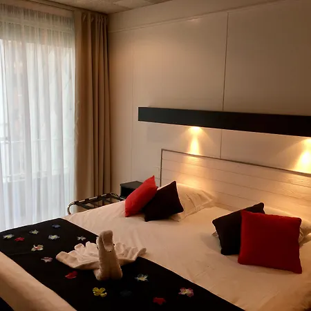 Roc Otel 3*